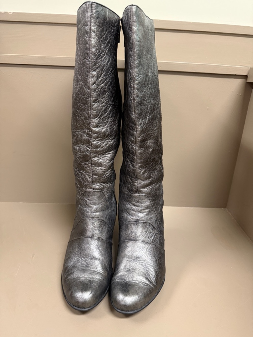 Born Metallic Gray Crinkled Leather Knee-High Women's Side Zip Boots - Picture 4 of 11